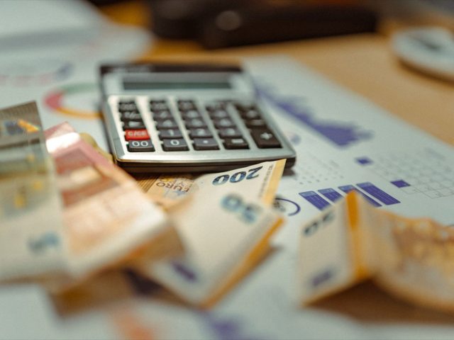 Colocation ou studio : lequel permet le plus d&rsquo;économies ?