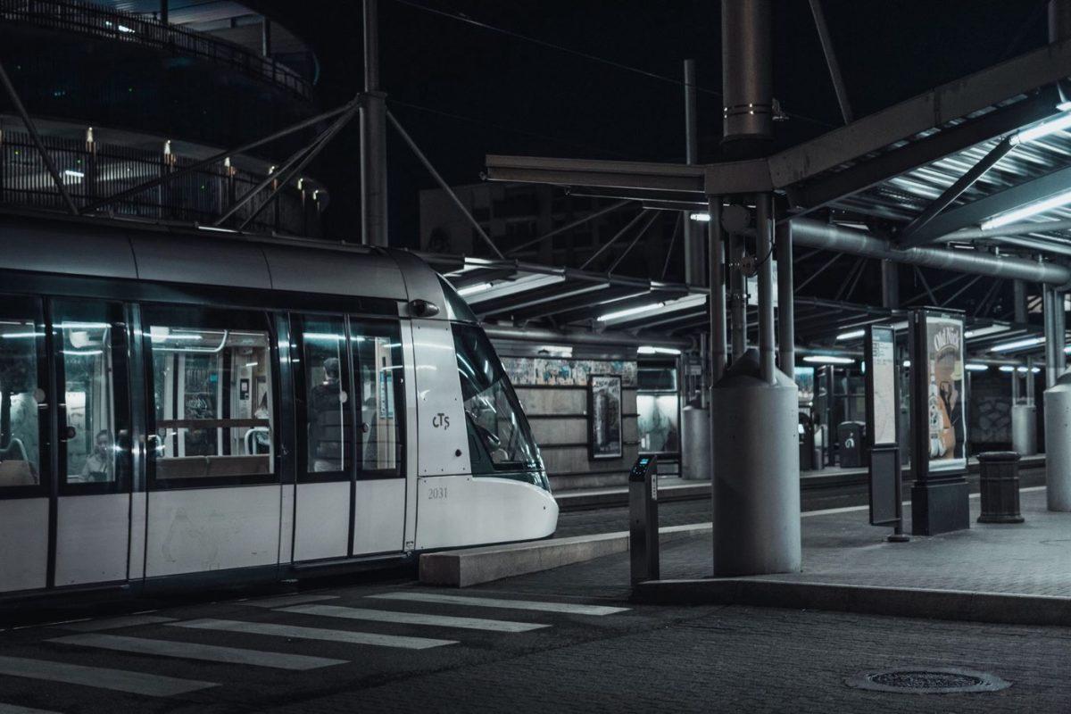 Meilleur itinéraire porte-à-porte métro, bus et vélo