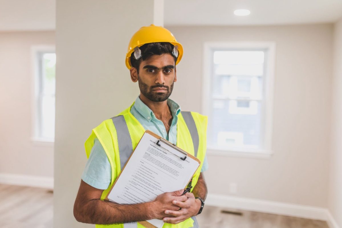 Choisir un artisan pour petits travaux en immeuble